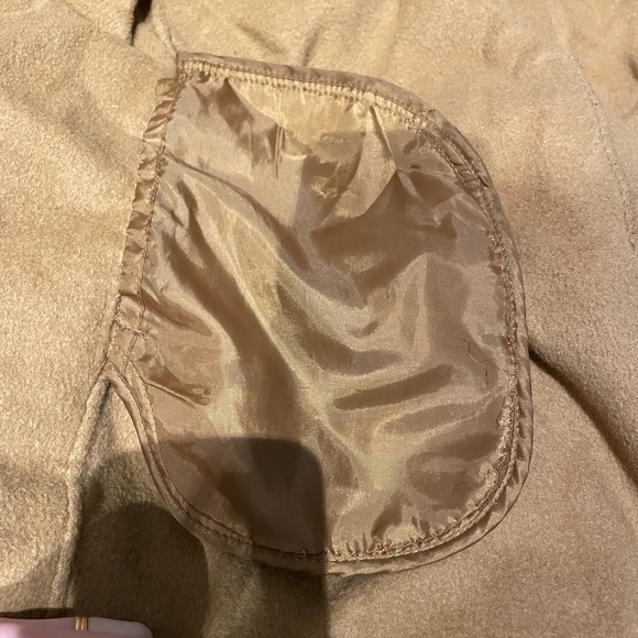 Beautiful Zara Coat - Picture 6 of 7